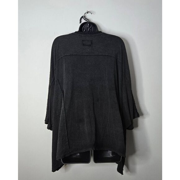 Pol Oversized Shirt Size Medium Charcoal V-Neck Short Sleeve - Picture 3 of 4